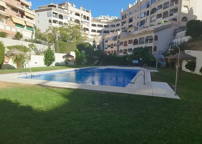 Piso De 1 Dormitorio Urb Torrequebrada